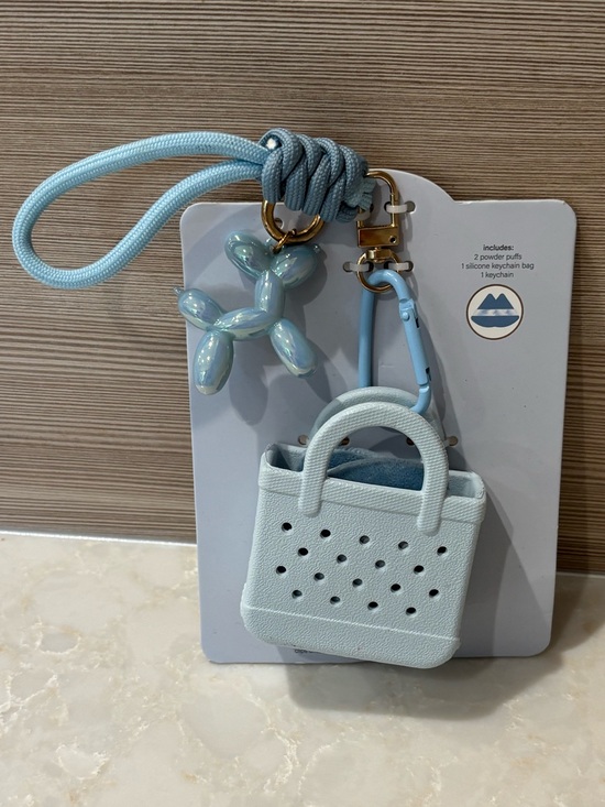 Accessories - NWT powder blue Mini Tote Charm Keychain with powder puffs and Balloon Dog Charm